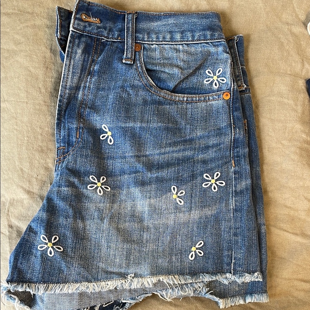 Embroidered Denim Skirt with Daisy Accents
